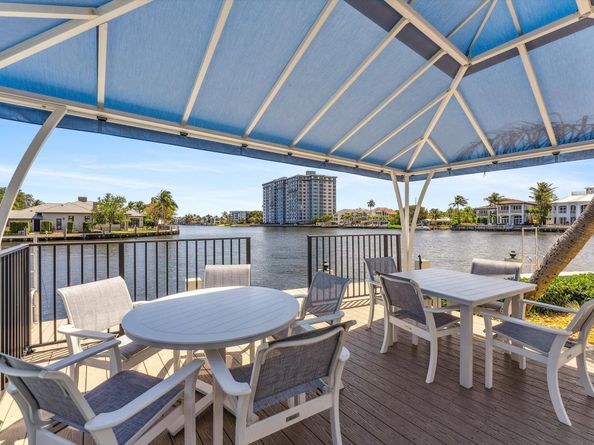 400 Seasage Drive 402, Delray Beach FL 33483