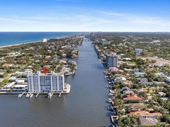 400 Seasage Drive 402, Delray Beach FL 33483
