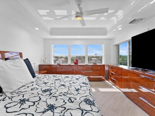 400 Seasage Drive 402, Delray Beach FL 33483