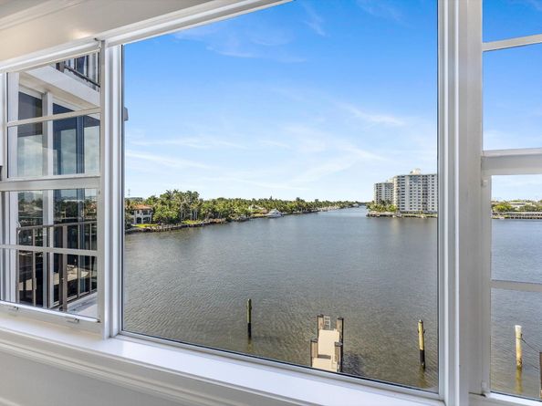 400 Seasage Drive 402, Delray Beach FL 33483