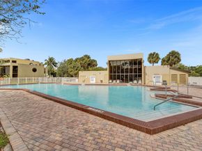 2801 SW 87th Ave 1003, Davie FL 33328