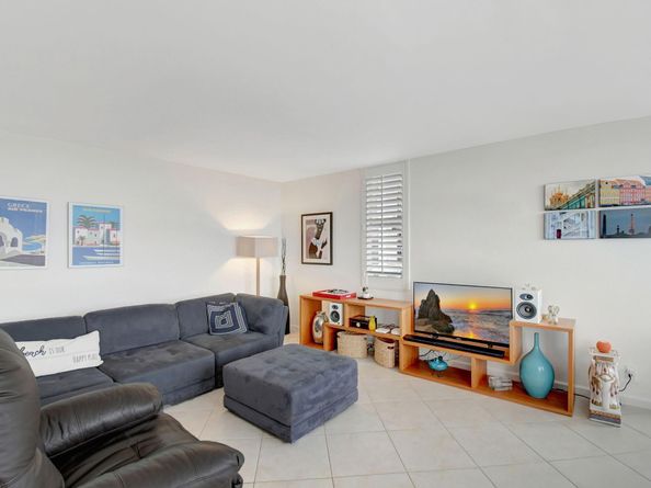 3015 N Ocean Blvd 12F, Fort Lauderdale FL 33308