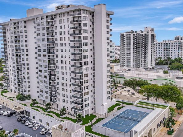 3015 N Ocean Blvd 12F, Fort Lauderdale FL 33308