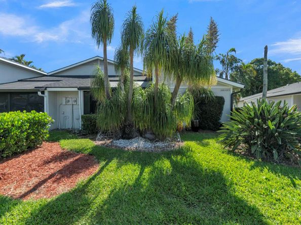 4389 Willow Pond Circle, West Palm Beach FL 33417