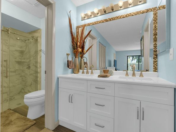 4389 Willow Pond Circle, West Palm Beach FL 33417