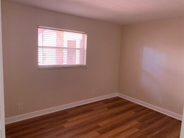 206 SW 1st St J4, Pompano Beach FL 33060
