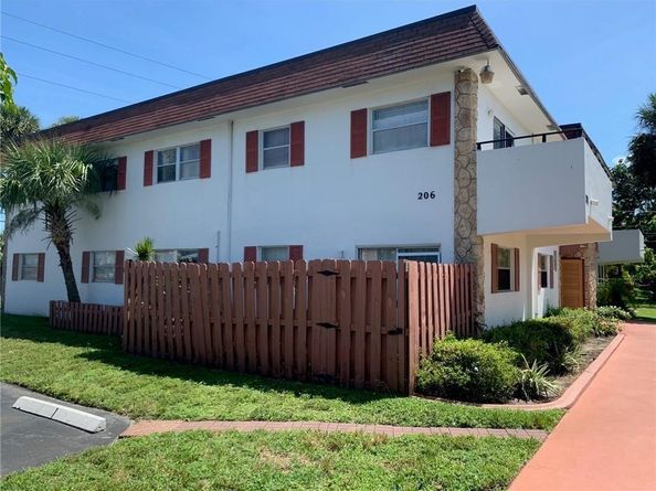 206 SW 1st St J4, Pompano Beach FL 33060