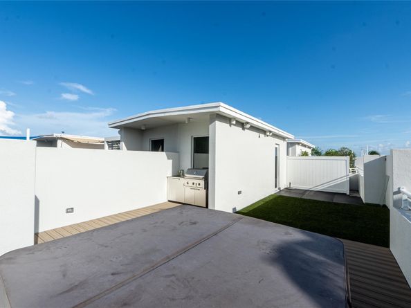 801 SE 12th Court, Fort Lauderdale FL 33316