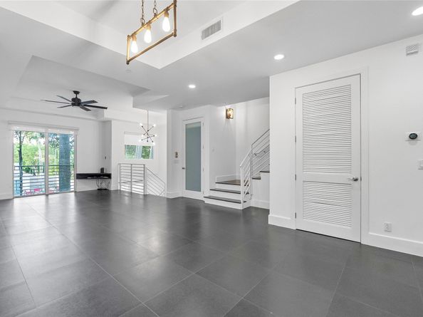 801 SE 12th Court, Fort Lauderdale FL 33316