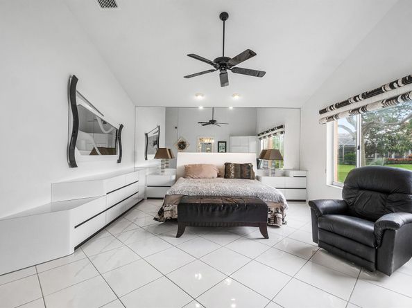 12253 Eagles Landing Way, Boynton Beach FL 33437
