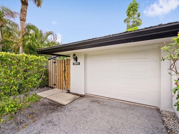 11876 Pebblewood Drive, Wellington FL 33414