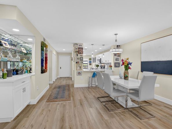 17 Southport Lane E, Boynton Beach FL 33436