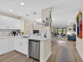 17 Southport Lane E, Boynton Beach FL 33436