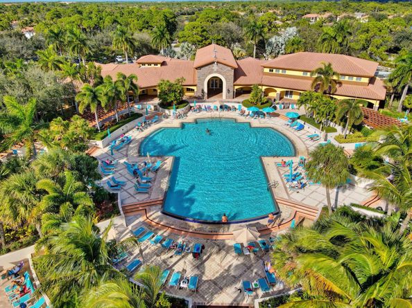 849 Madison Court, Palm Beach Gardens FL 33410