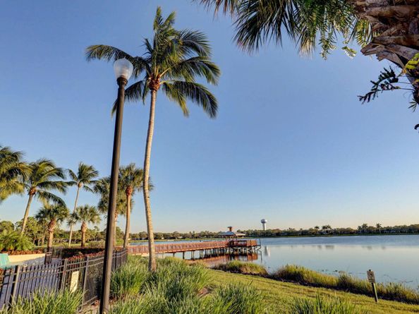 849 Madison Court, Palm Beach Gardens FL 33410