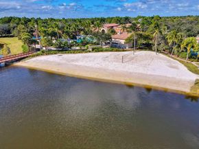 849 Madison Court, Palm Beach Gardens FL 33410