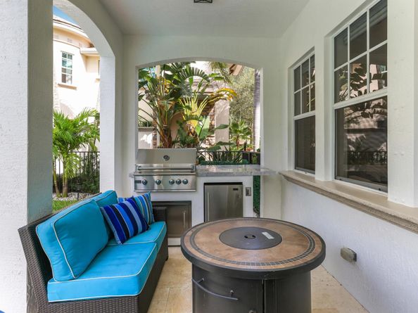 849 Madison Court, Palm Beach Gardens FL 33410
