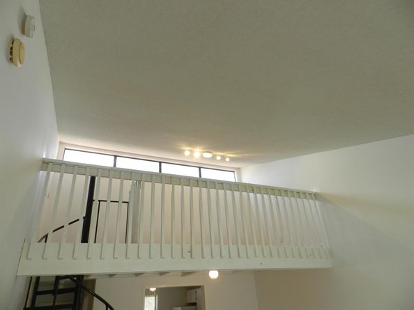 1110 Lakeview Dr East, Royal Palm Beach FL 33411