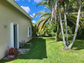 486 Cypress Green Cir, Wellington FL 33414