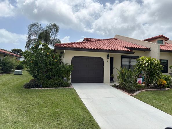 4 Bethesda Park Circle A4, Boynton Beach FL 33435