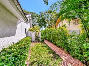 355 Woodlake Lane, Deerfield Beach FL 33442