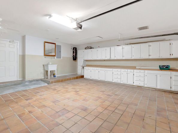 355 Woodlake Lane, Deerfield Beach FL 33442
