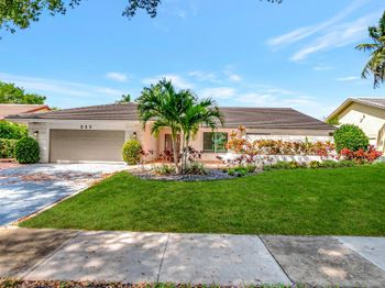 355 Woodlake Lane