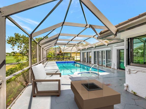 355 Woodlake Lane, Deerfield Beach FL 33442
