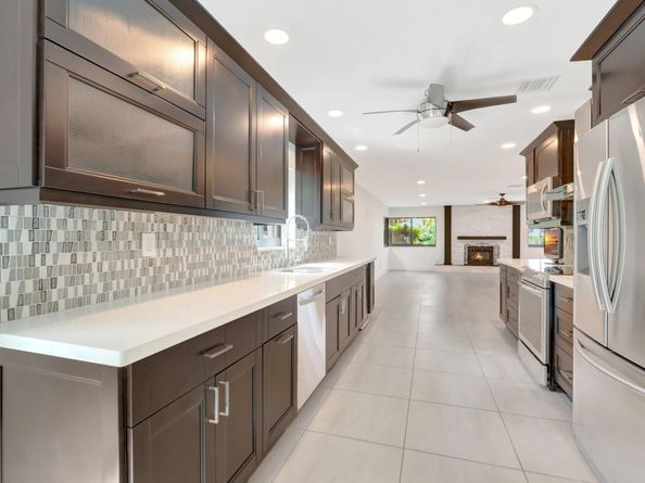 355 Woodlake Lane, Deerfield Beach FL 33442