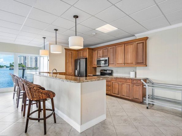 400 Seasage Drive 804, Delray Beach FL 33483