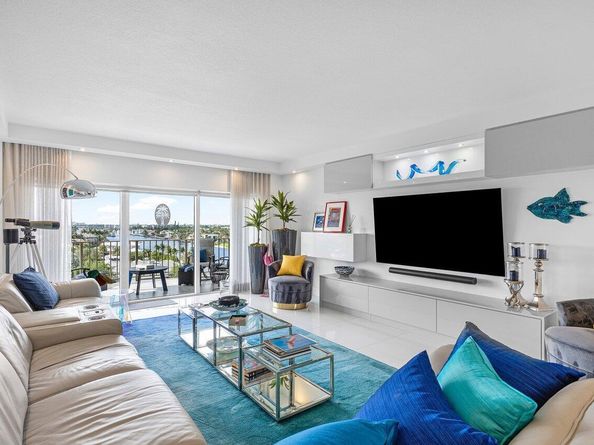 400 Seasage Drive 804, Delray Beach FL 33483