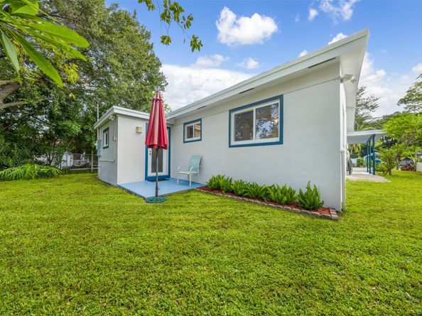 3433 NE 13th Ave, Oakland Park FL 33334