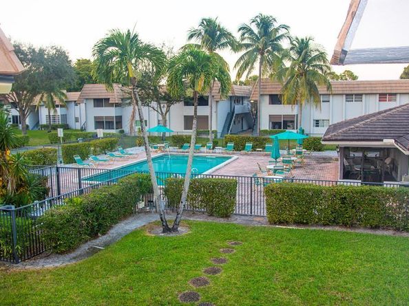 8400 W Sample Rd 102, Coral Springs FL 33065