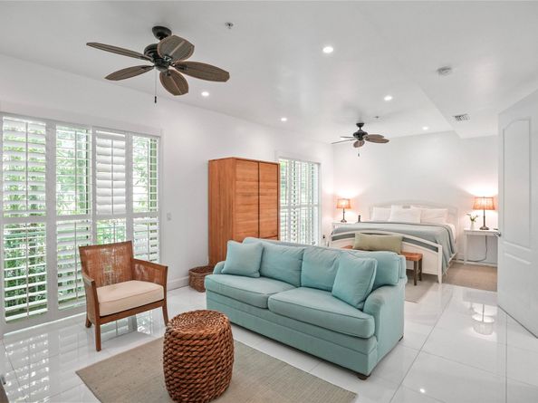 347 Oak St B1, Hollywood FL 33019