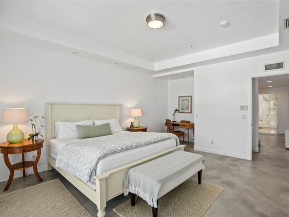 347 Oak St B1, Hollywood FL 33019