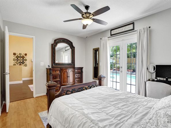 11590 S Open Ct, Cooper City FL 33026