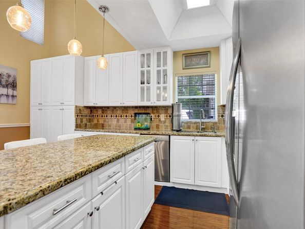 11590 S Open Ct, Cooper City FL 33026