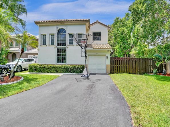 11590 S Open Ct, Cooper City FL 33026