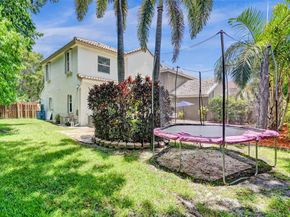 11590 S Open Ct, Cooper City FL 33026