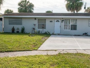1545 S 24th Court
