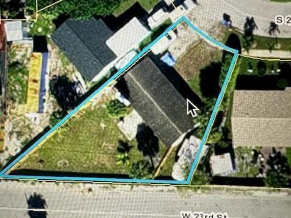 1545 S 24th Court, Riviera Beach FL 33404