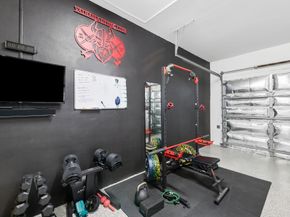 919 NE 17th Way, Fort Lauderdale FL 33304