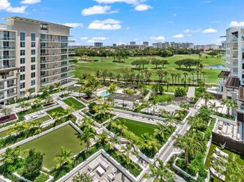 220 SE Mizner Boulevard