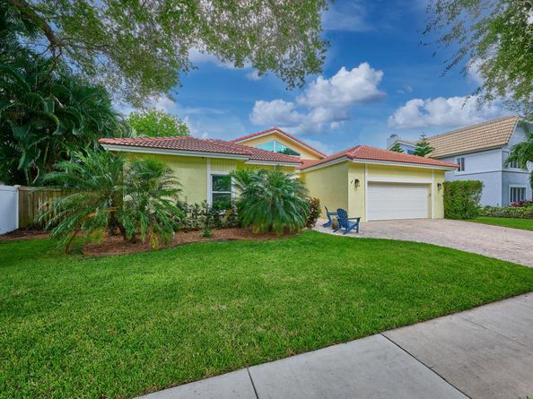 4155 NW 25th Way NW, Boca Raton FL 33434