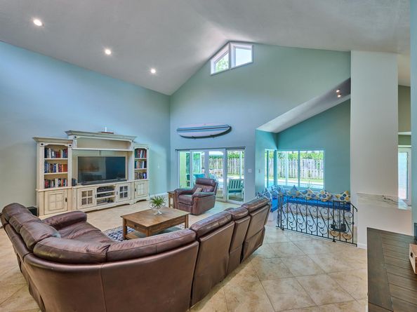 4155 NW 25th Way NW, Boca Raton FL 33434