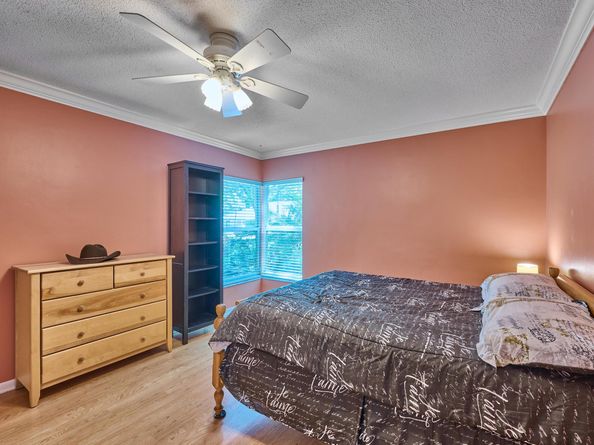 4155 NW 25th Way NW, Boca Raton FL 33434