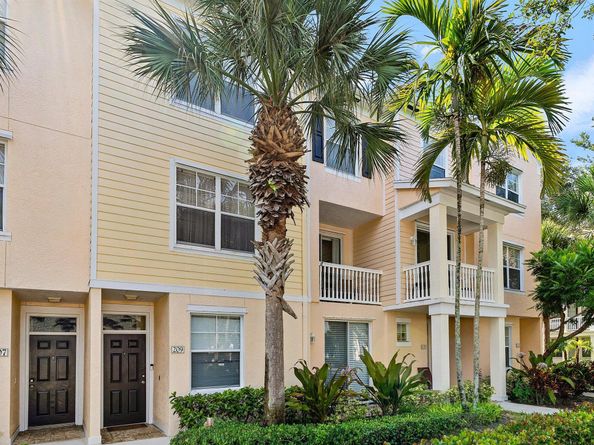 255 Murcia Drive 209, Jupiter FL 33458