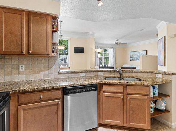 255 Murcia Drive 209, Jupiter FL 33458