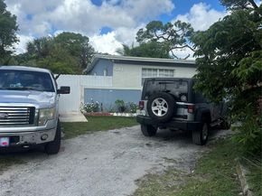 541 NW 33rd Ave, Lauderhill FL 33311