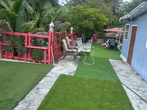541 NW 33rd Ave, Lauderhill FL 33311